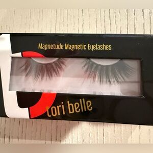 “Selfie” Tori Belle Magnetude Magnetic Eyelashes - Black